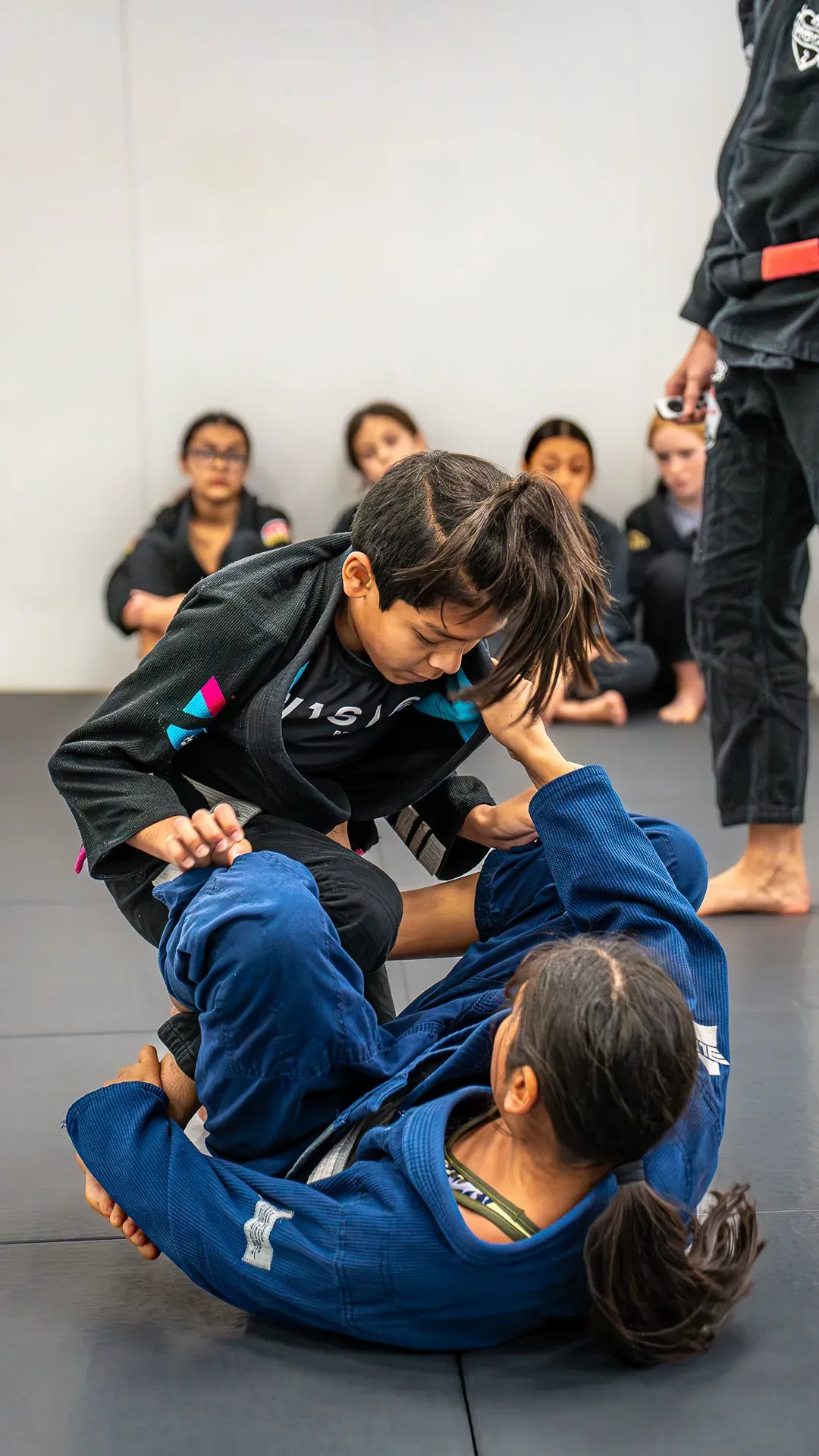 V1SION academy training